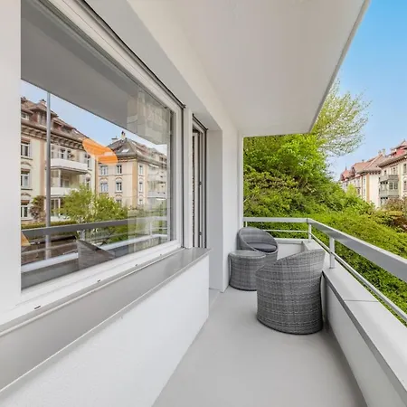 Apartament Apartments Wildeggstrasse 16