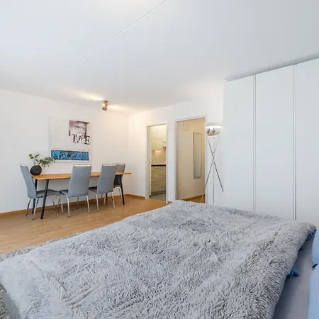 Mama Wildegg Lägenhet